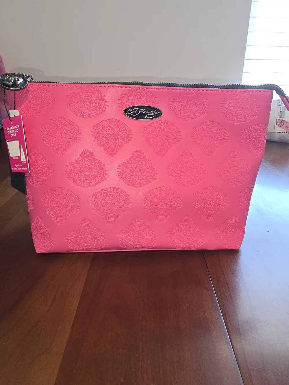 Ed Hardy Hot Pink 💖 Embossed Cosmetic Pouch, New With Tags!